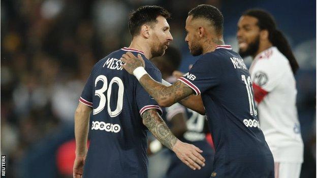 PSG debuts Donnarumma and wins without Messi, Neymar