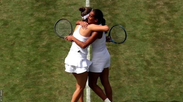 Naiktha Bains and Maia Lumsden hug aft  victory