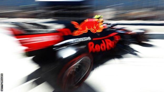 Lewis Hamilton says Red Bull a different animal after Formula 1 testing -  BBC Sport