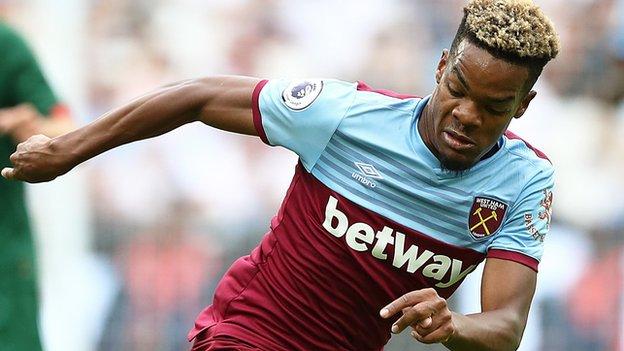 Grady Diangana Chris Willock Matheus Pereira Trio Join West Brom On Loan Bbc Sport