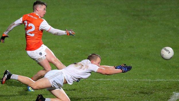 Football League Division Two: Armagh defeat Lilywhites to move top ...