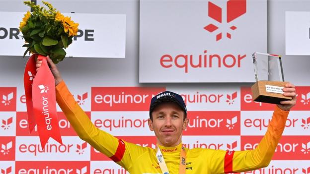 Stephen Williams celebrates victory in Arctic Race of Norway