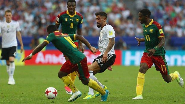 [世界杯] 喀麦隆3-3塞尔维亚 阿布巴卡尔替补3分钟内传射扳平