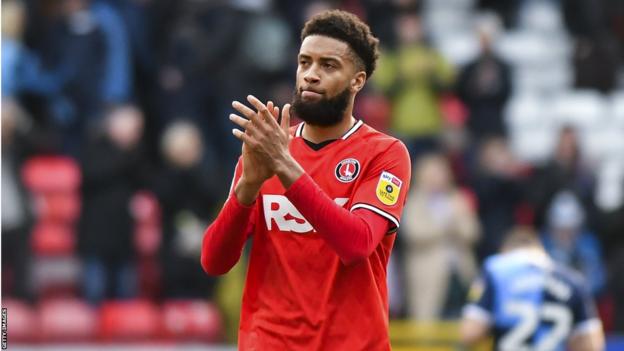 Michael Hector: Charlton Athletic defender extends contract - BBC Sport