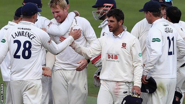 Essex celebrate innings victory against Warwickshire at Edgbaston