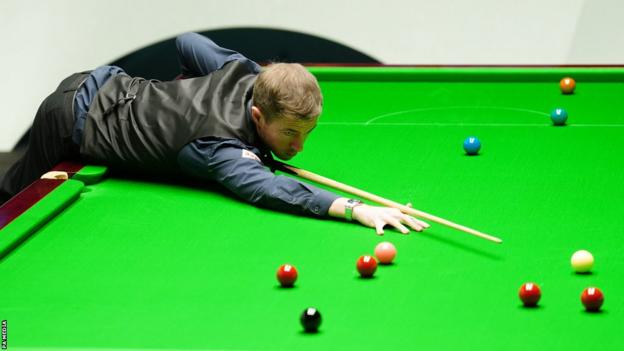 Jack Lisowski at the table