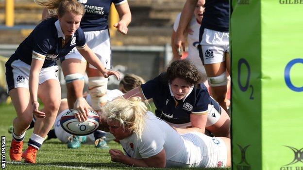 England score a try against Scotland in the 2021 Women's Six Nations