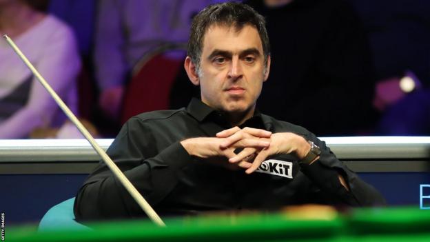 Ronnie O'Sullivan begins World Snooker Championship defence against Pang  Junxu