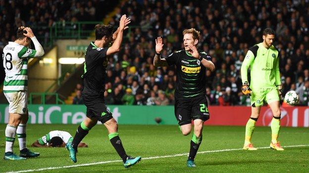 Borussia Monchengladbach's Andre Hahn celebrates scoring against Celtic