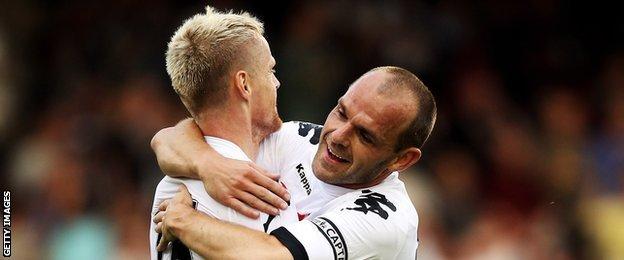 Fulham's Damien Duff and Danny Murphy