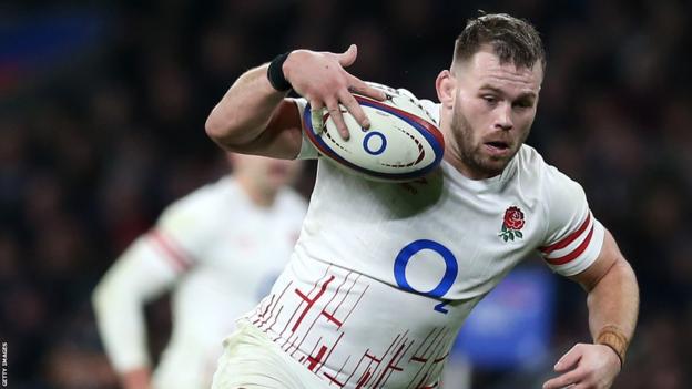 Luke Cowan-Dickie runs with the ball for England