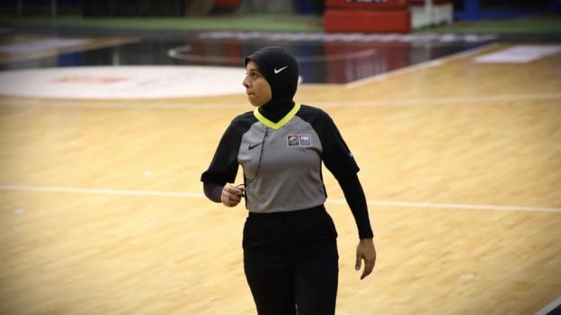 Sara Gamal on the court
