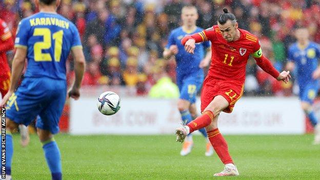 Gareth Bale free-kick against Ukraine