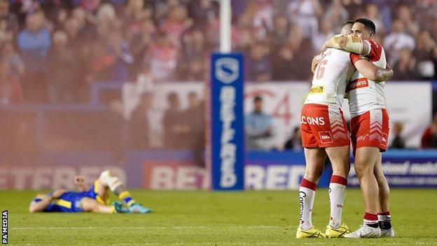 St Helens players celebrate their win at Warrington