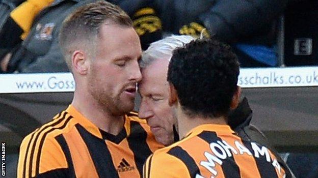David Meyler and Alan Pardew