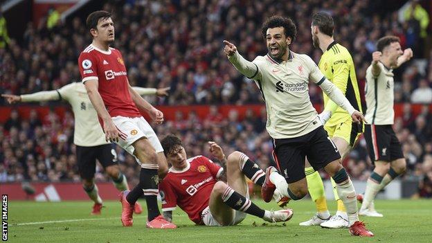 Mohamed Salah celebrates goal