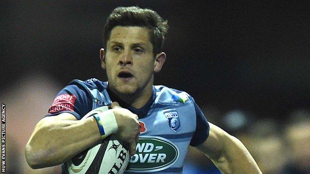 Lloyd Williams Wales scrumhalf signs new Cardiff Blues contract BBC