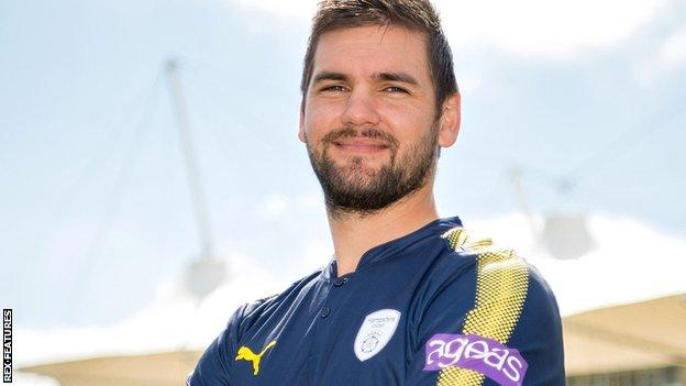 Rilee Rossouw Hampshire Batsman Reveals Dean Elgar Sledging Inspired