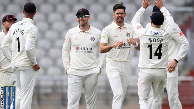 James Anderson: England bowler wanted to 'impress' Marnus Labuschagne - BBC Sport