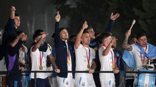 Argentina on the top of a bus