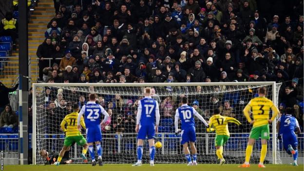 Adam Idah scores a penalty