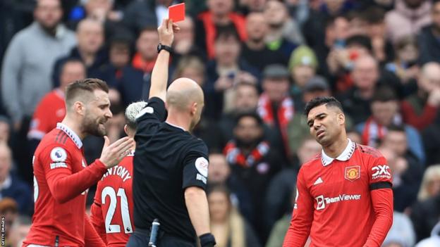 Casemiro: Manchester decide not appeal against red card - BBC