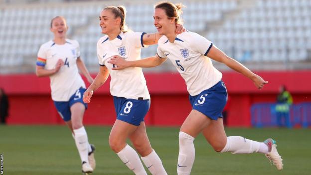 Lotte Wubben-Moy celebrates for England