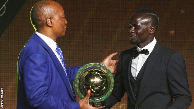 Patrice Motsepe and Sadio Mane at the Confederation of African Football awards