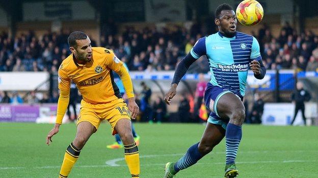 Wycombe Wanderers 2-1 Newport County - BBC Sport