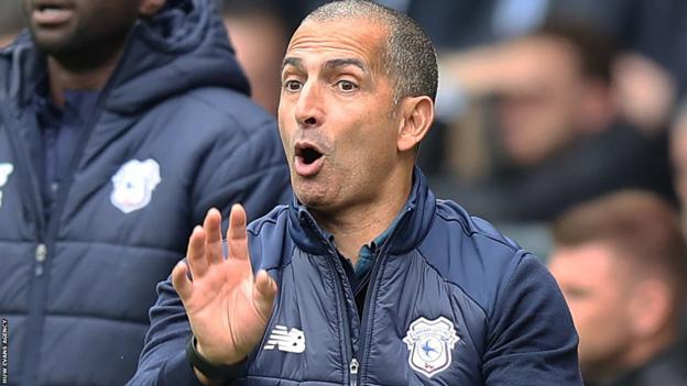 Sabri Lamouchi urges on Cardiff's players during his reign