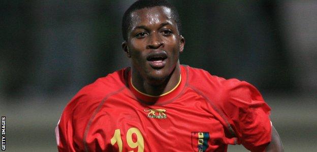 Kaba Diawara in action for Guinea
