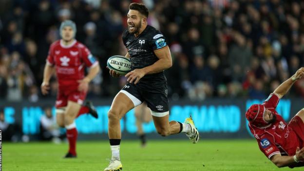 Rhys Webb took over the Ospreys captaincy in the 2021-22 season when regular skipper Justin Tipuric was injured