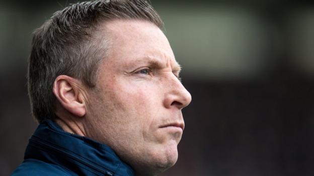 Cardiff City Neil Harris Says Im Not The New Neil Warnock Bbc Sport