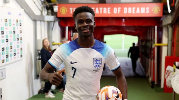 England 7-0 North Macedonia: Hat-trick hero Bukayo Saka on 'special night'  - BBC Sport