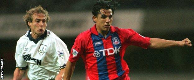 Chris Coleman in action for Crystal Palace