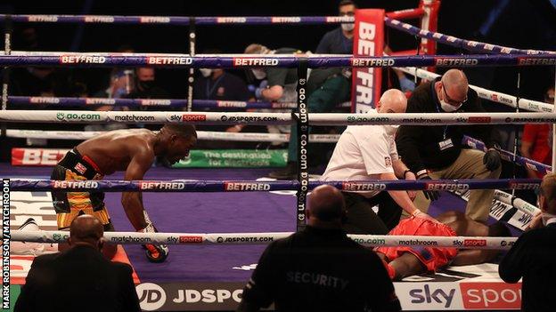 Joshua Buatsi on his knees after flooring Daniel Blenda Dos Santos