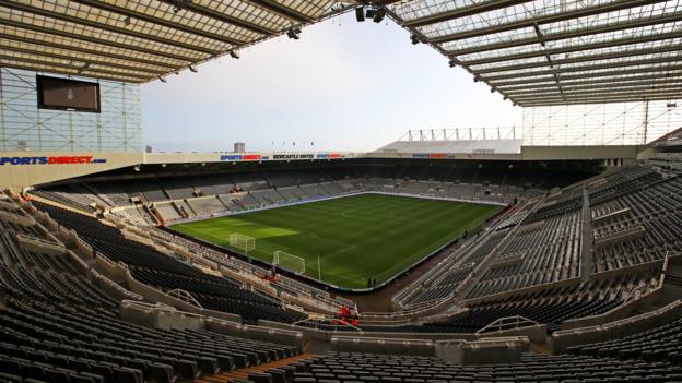 Newcastle offer season ticket holders free half-season ticket to try to fill St James' Park
