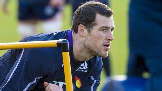 Tim Visser trains with Scotland ahead of their match with Italy