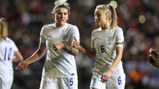 Millie Bright and Leah Williamson