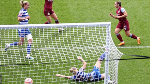 Kirsty Hanson of Aston Villa celebrates after scoring the team's third goal during the FA Women's Super League match between Reading