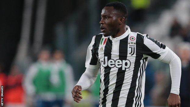 Kwadwo Asamoah admits 'difficult' choice to leave Juventus - BBC Sport