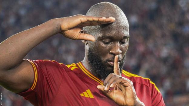 Romelu Lukaku of AS Roma celebrates after scoring during the Serie A football match between AS Roma and Empoli FC
