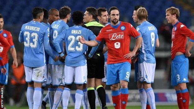 Lazio v Napoli game is held up