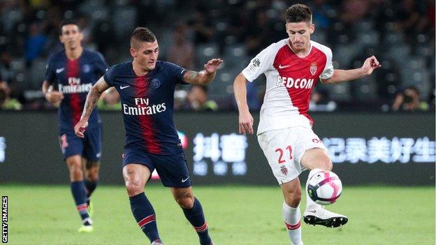 Julien Serrano goes up against PSG's Marco Veratti in 2018