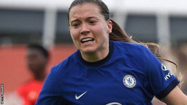 Fran Kirby in action for Chelsea Women