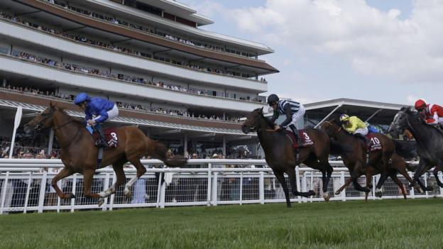 Modern Games wins at Newbury under William Buick