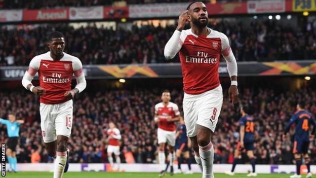 krænkelse omhyggelig Værdiløs Arsenal 3-1 Valencia: Alexandre Lacazette helps Arsenal to semi-final lead  - BBC Sport