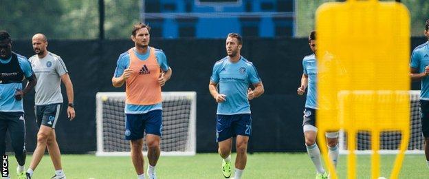 Frank Lampard (second from left)