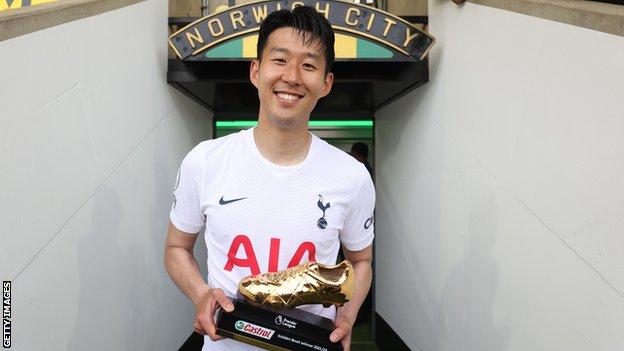 Son pictured with the Golden Boot