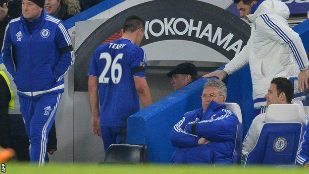 Chelsea skipper John Terry leaves the pitch against Newcastle after suffering an injury